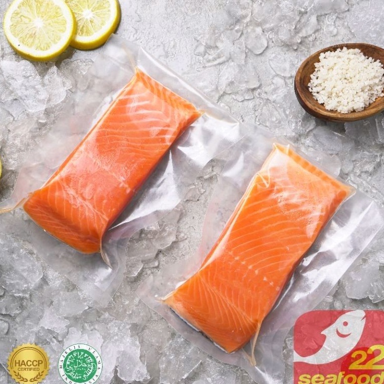 

Salmon Fillet 200gr Portion Cut Tengah / Premium Quality / Sashimi Grade / Seafood 22