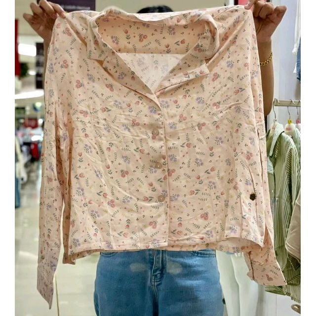 kemeja wanita corniche