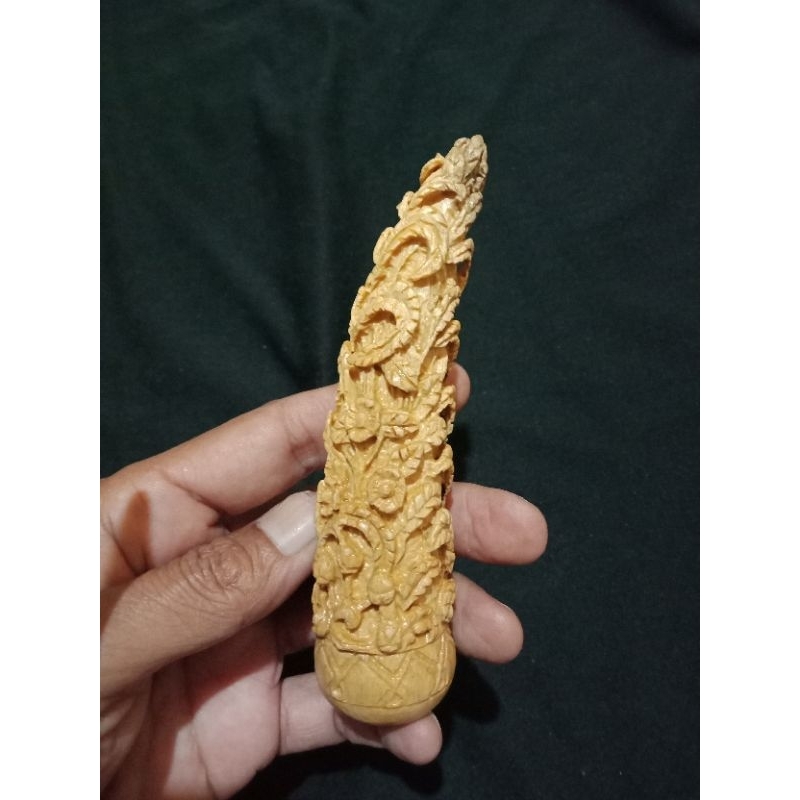 deder keris ukir janggelan kayu kemuning