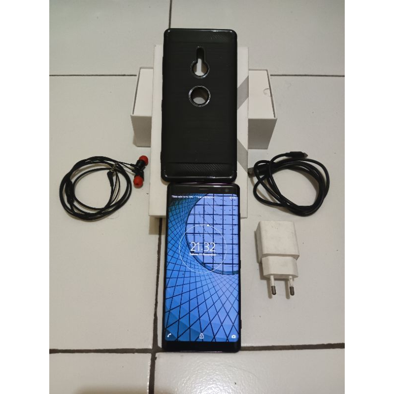 SONY XPERIA XZ3 4-64GB  WIFI ONLY ( FULLSET )