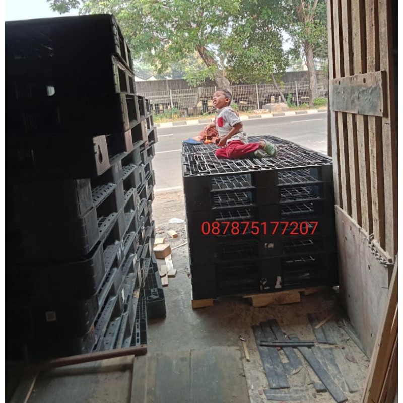 

bib palet plastik berkualitas 110x110x15maxx2ton