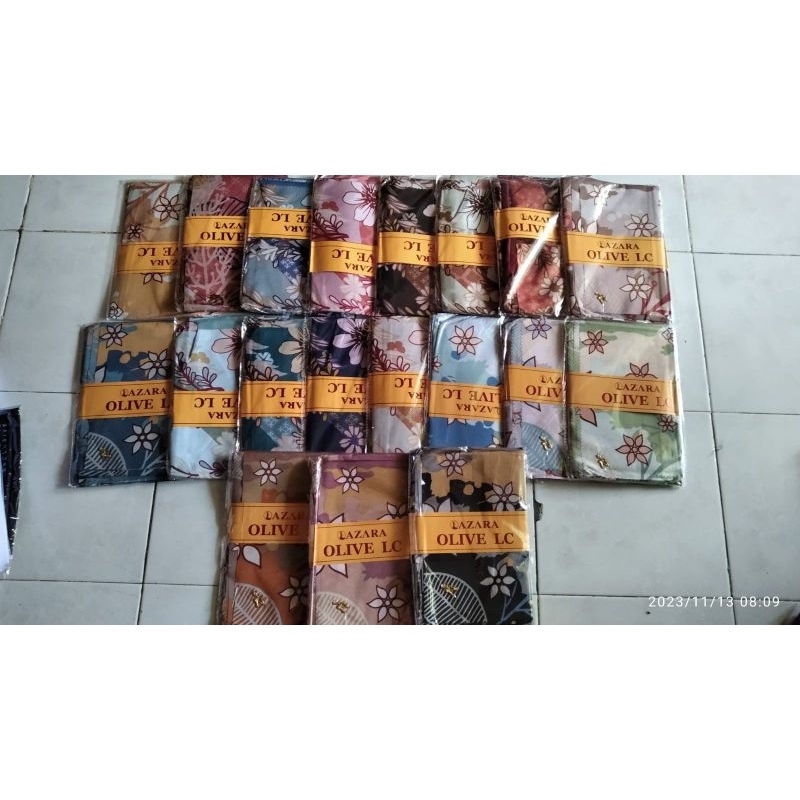 Azara Denay hijab segi empat Jumbo