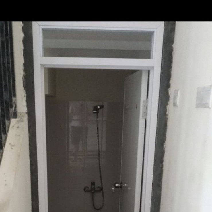 Pintu PVC Ambang Kaca / Pintu Toilet / Pintu Kamar Mandi PVC