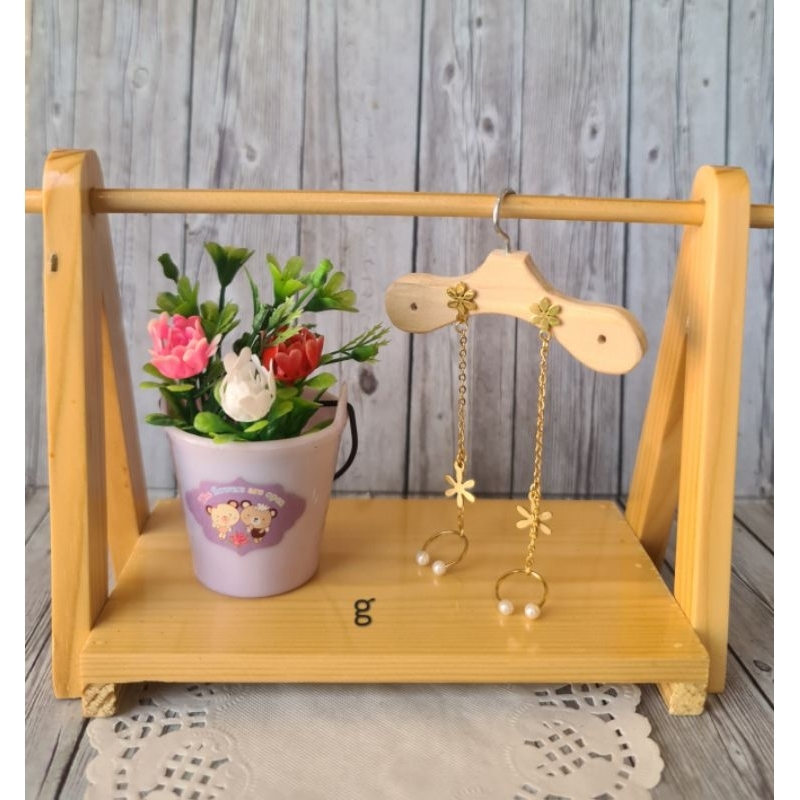 anting panjang titanium