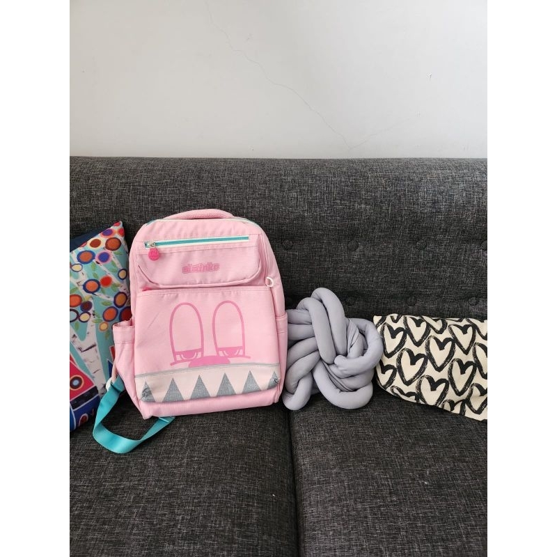 **SOLD Live**Tas Elstinko Size M