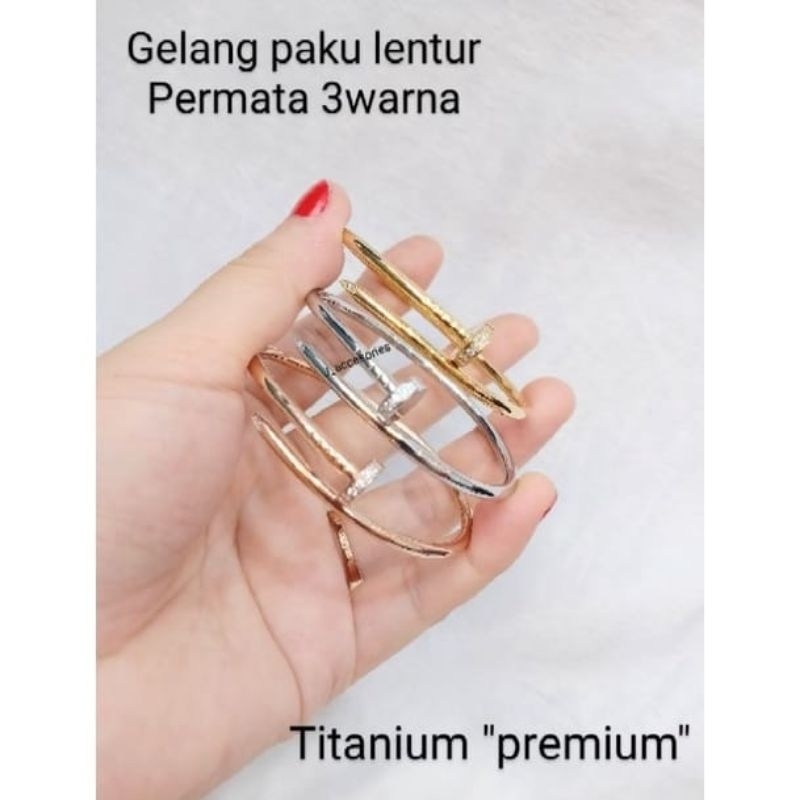Titanium - (lingkar kecil,sedang&besar/Dm 5cm,Dm 5,5cm, Dm 6cm) gelang paku lentur polos&permata tit