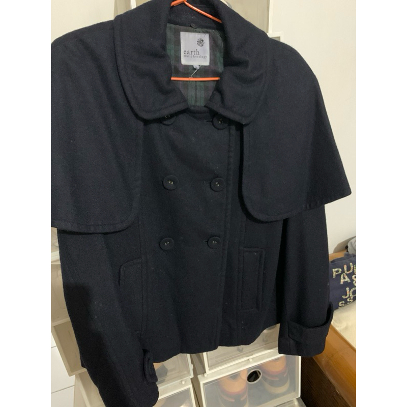 Earth, music & ecology (Japan Brand) coat with cape