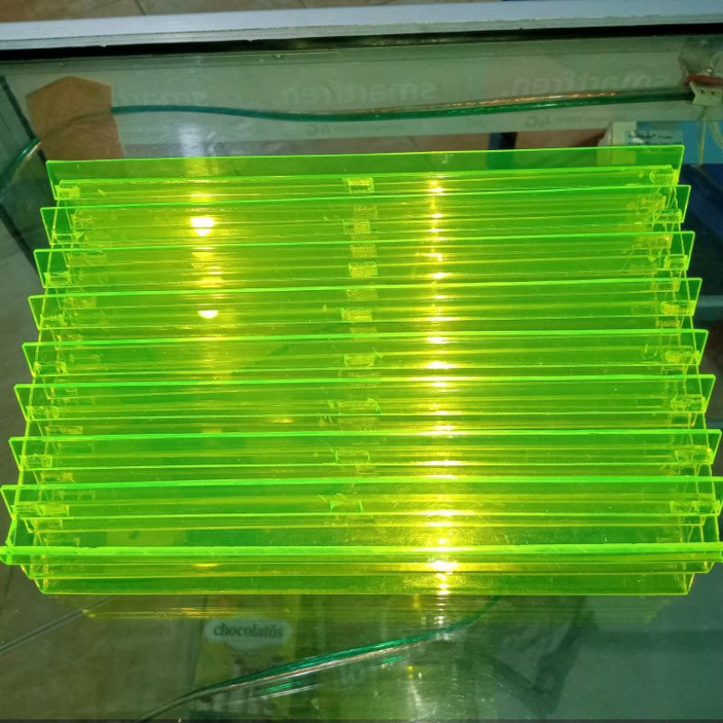 RAK KARTU PERDANA/VOUCHER