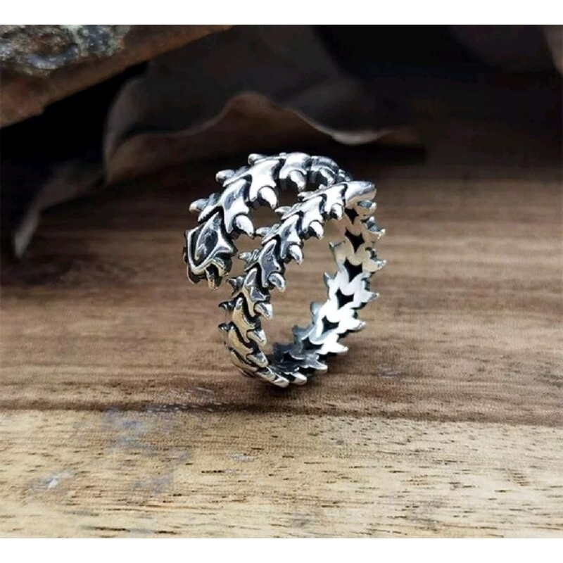 Cincin Pria Lipan Gothic Punk Aesthetic Cincin Vintage