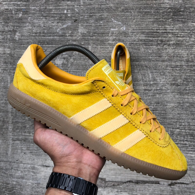 Adidas Bermuda Yellow / Gold
