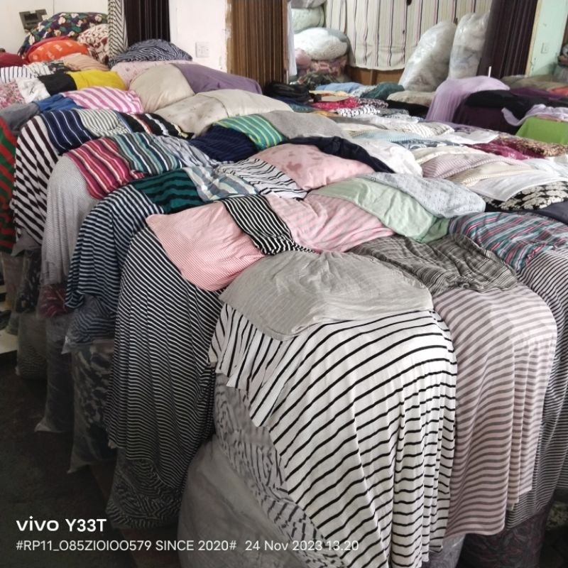 HARGA/0,5 M | BAHAN SPANDEK RAYON / RAYON SPANDEX / MOTIF GARIS / KAIN OUTER KAIN DRESS  KAIN BLOUSE