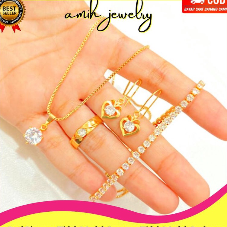 ➹→❆❂ Aksesoris Wanita Satu Set Perhiasan Emas Perhiasan Titanium Aksesoris Fashion Lapis Emas