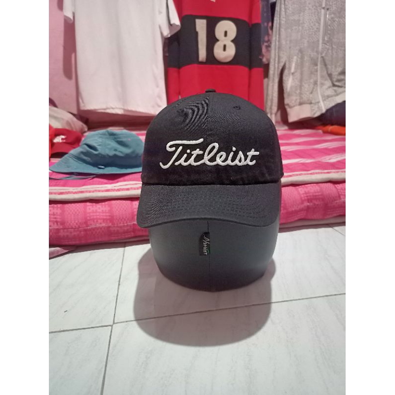 topi titleist golf second