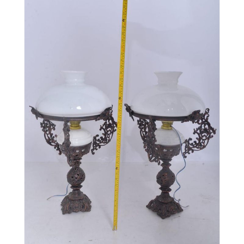 2 Lampu meja jawa klasik