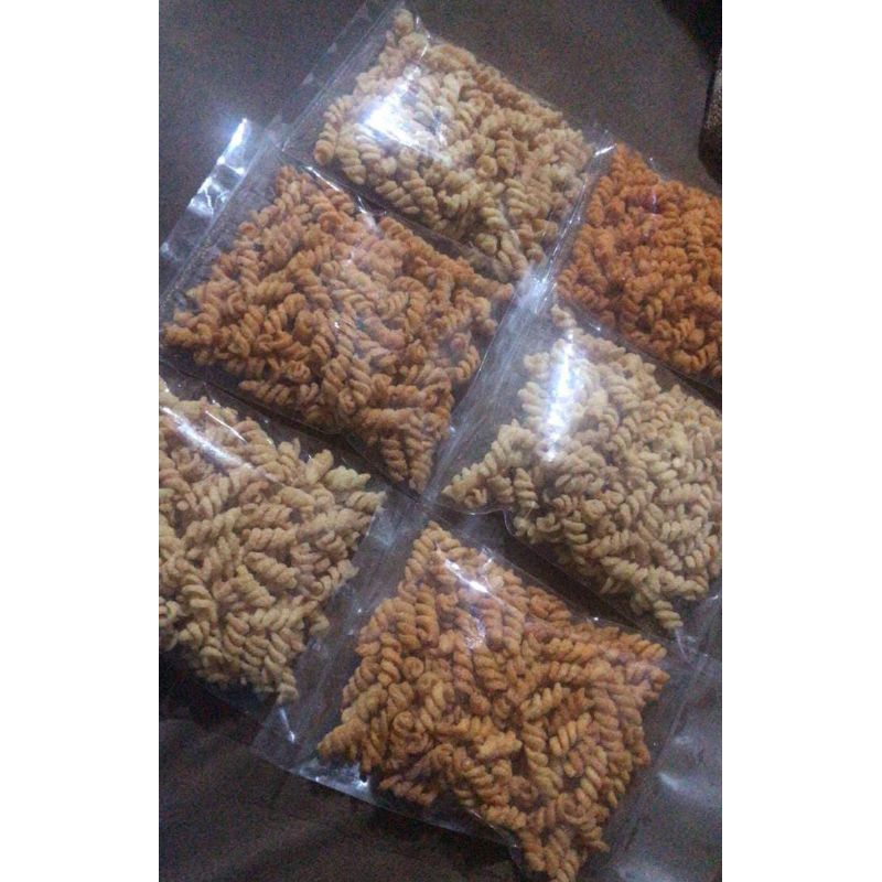 

makaroni original gurih dan pedas