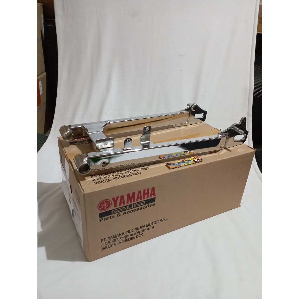 SWING ARM RX KING  CHROME FORK BELAKANG SWING AREM ORI 3KA-F2110-00-33 CROME LENGAN AYUN YAMAHA