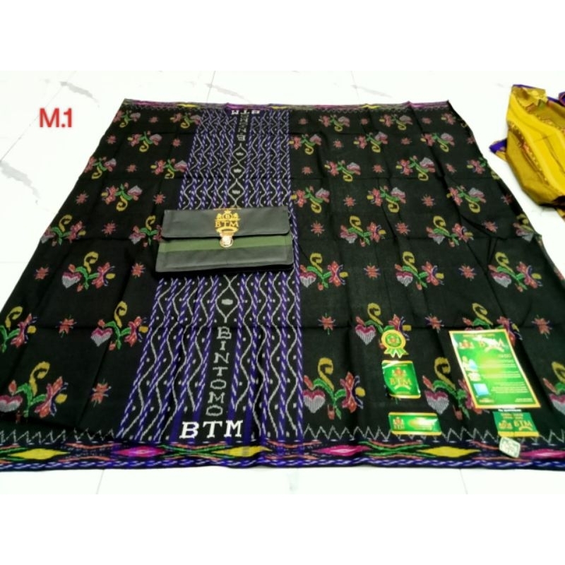 Sarung BTM motif MST