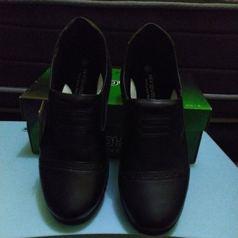 SEPATU KERJA HANDYMEN FG 02