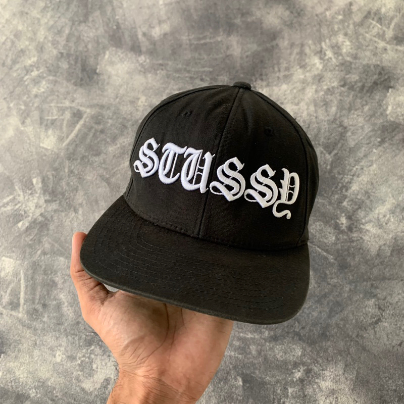 topi stussy second