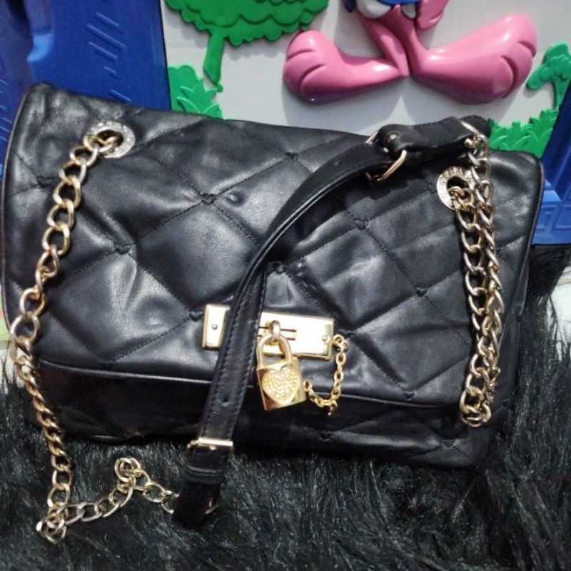 sling bag lovcat preloved