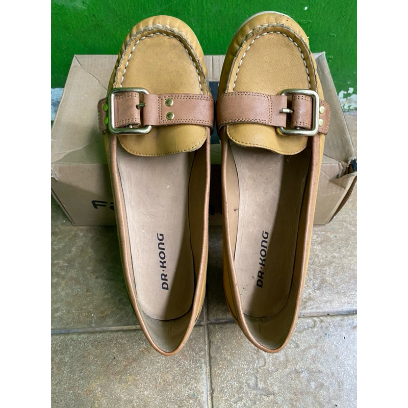 Sepatu Wanita Dr. Kong -  Size: 39