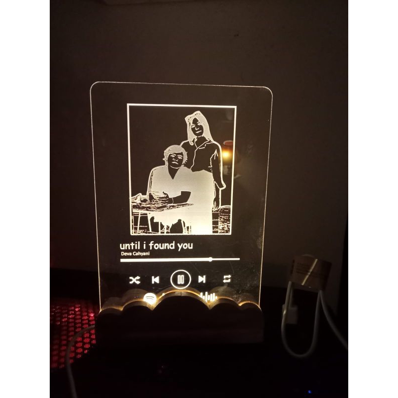 lampu Akrilik Spotify ukir premium