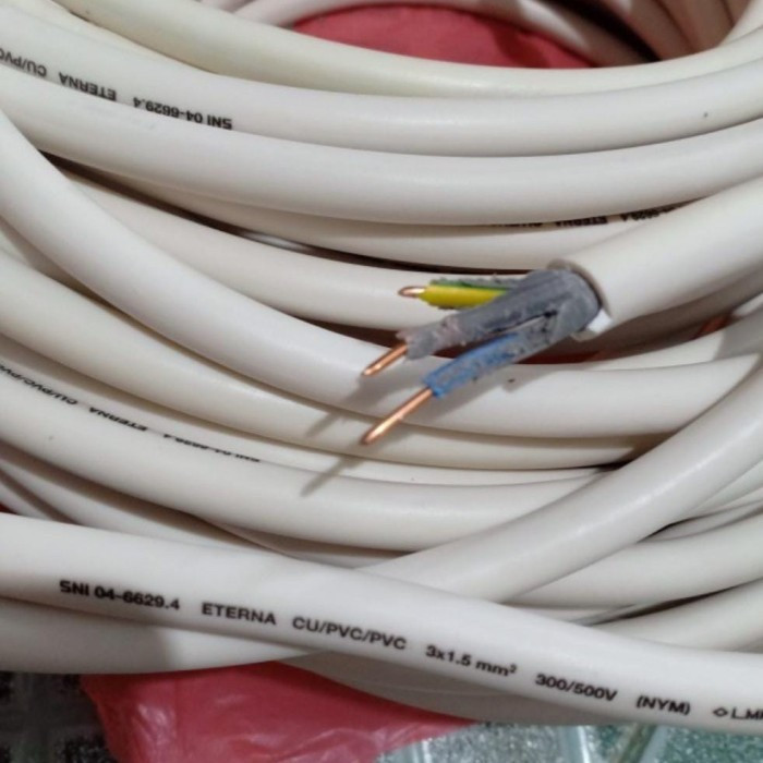 Kabel NYM 3 x 1,5 mm ETERNA / 1 Meter / NYM 3 x 1.5 mm