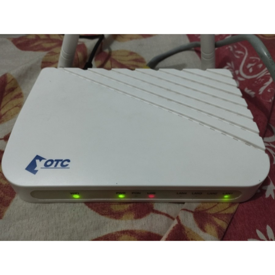 GPON ONT YOTC M8-4010PX / M2-0100 ANTENA 2 (BEKAS NORMAL)