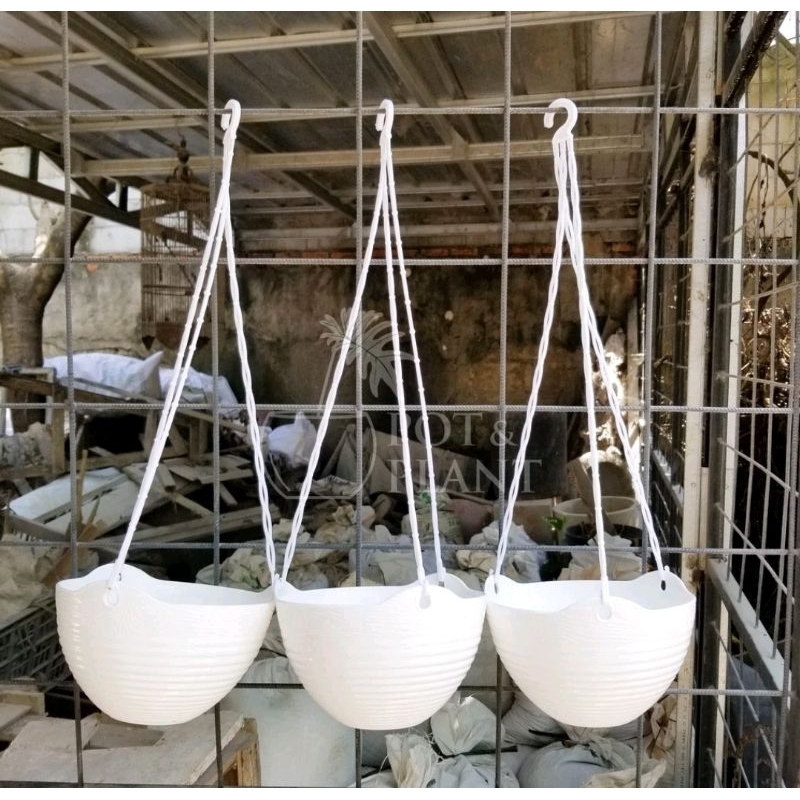 LOVENIA Pot Gantung ukuran S/Pot Gantung Plastik / Pot gantung bunga tersedia 6 varian warna.Pot Bun