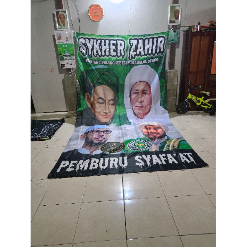 bendera SYEKHER MANIA ZAHIR MANIA