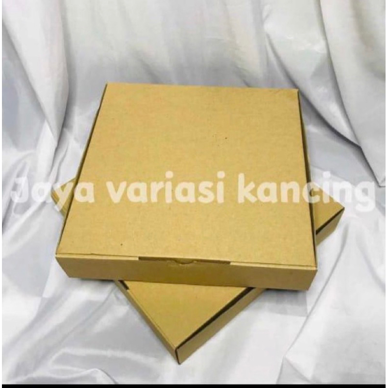 

(per 3pcs)Box packing/pizza box/Kotak Hampers/kotak kardus/kotak bingkisan