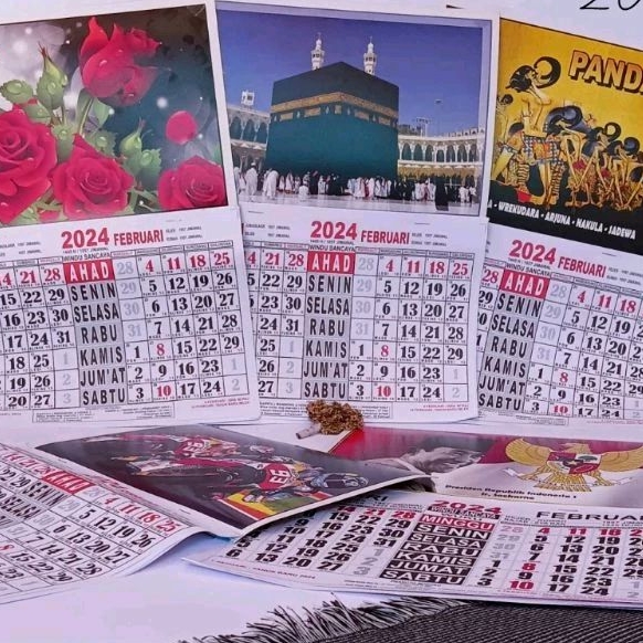 

Kalender 2024 Kalender Wuku Kecil UK 39x28cm +[ request costume gambar ]