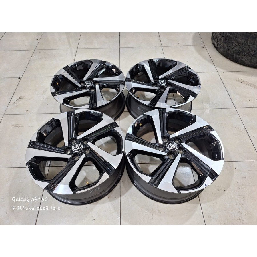 Velg Mobil Seken Original Copotan Std Yaris Cros R17 Lebar 6,5 Et40