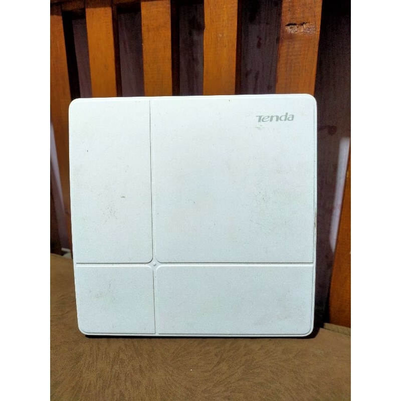 Tenda Wave2 DualBand Gigabit - i24 (AC1200)