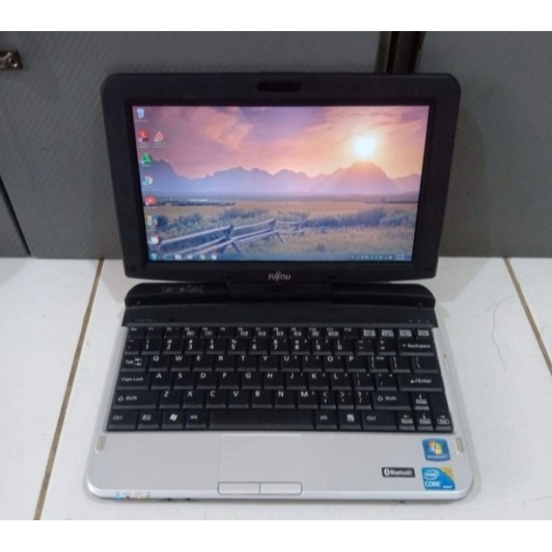 Laptop Fujitsu Core i5 HDD 320GB RAM 4GB
