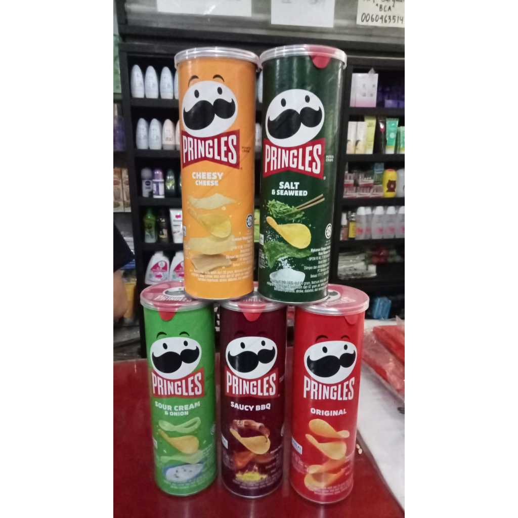 

Pringles Potato Chips Snack Kentang Aneka Varian(besar)