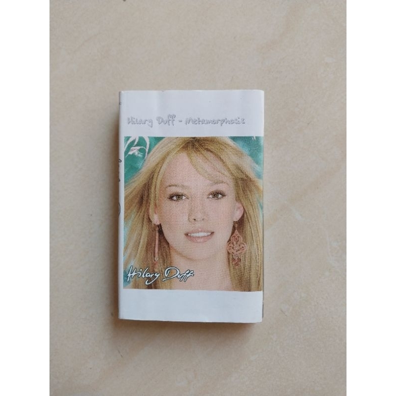 HILARY DUFF ALBUM METAMORPHOSIS