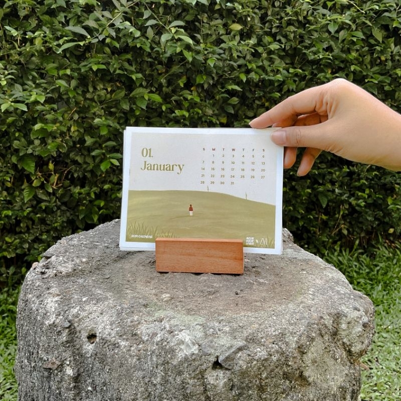 

2024 Aesthetic Desk Kalender / Kalender Meja 2024