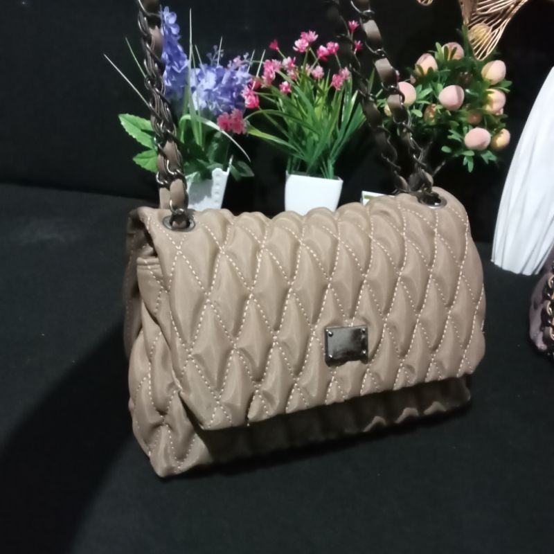 tas wanita terkini tali rantai