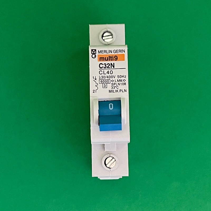 MCB Merlin Gerin Biru 40A MG Multi9 40 Ampere CL40