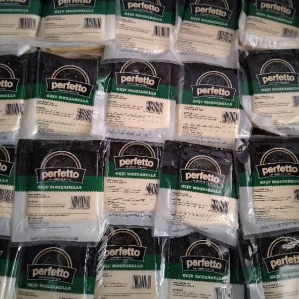

Kode ZLA905 Gebyar Promo. Keju Mozarella Perfetto 250gr ASLI || Original