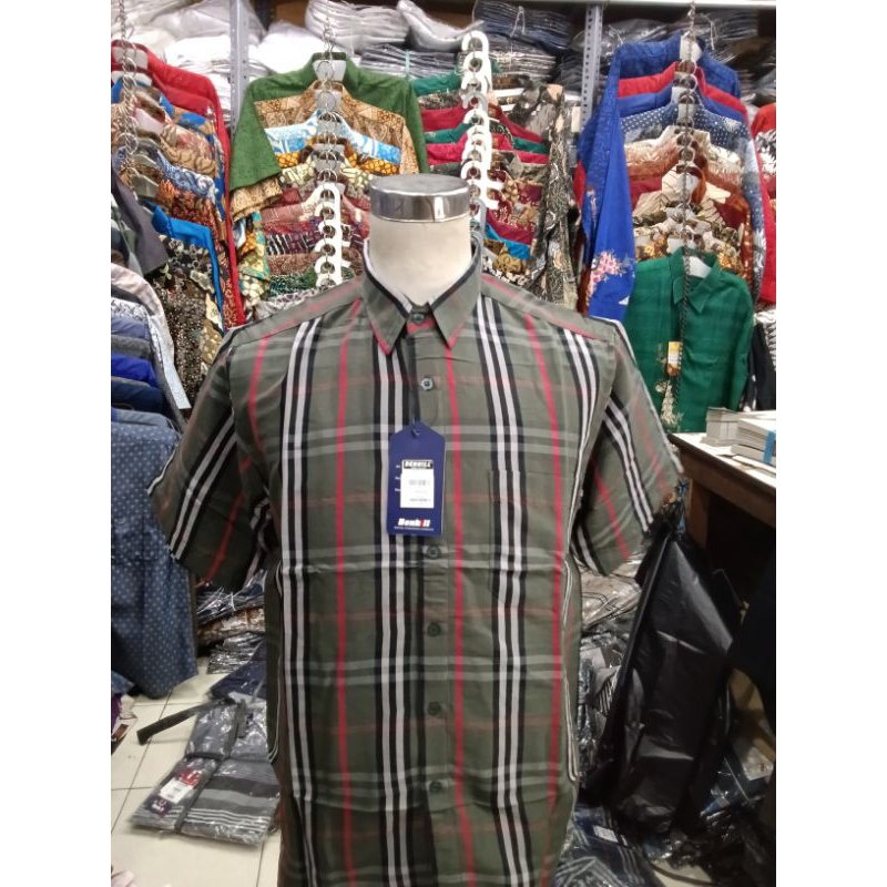 Benhill kemeja lengan pendek