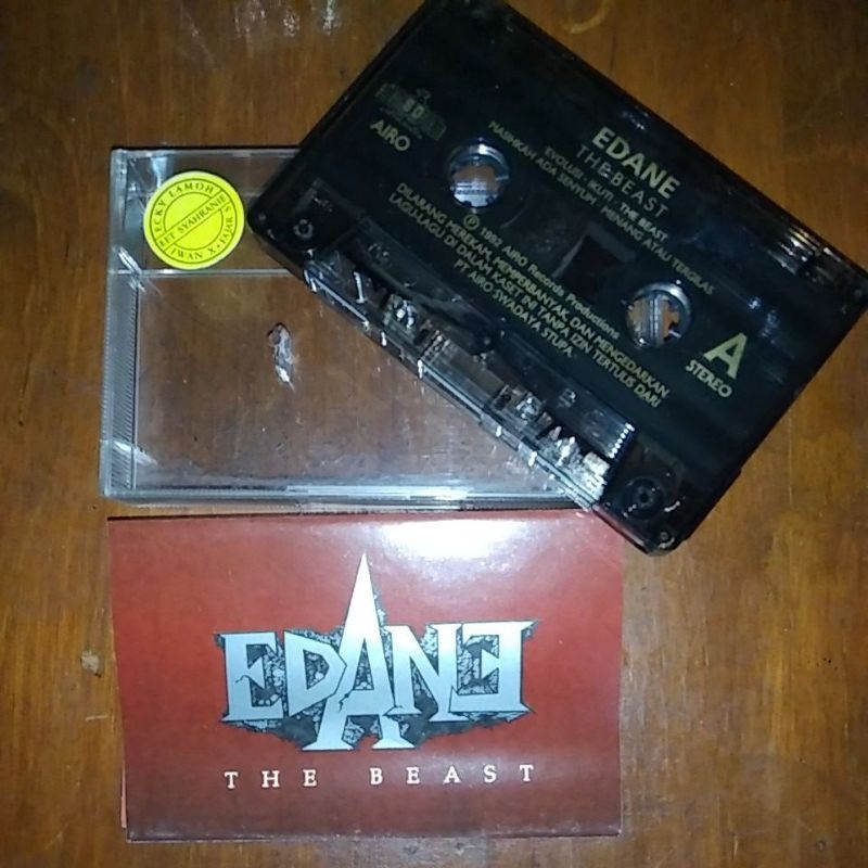 Kaset Edane - Beast