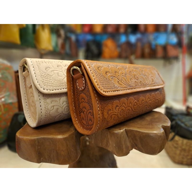 Tas Limited Edition Tatah Vintage Model Terbaru, Tas Selempang Wanita Kulit Sapi Asli - Tas Wanita L