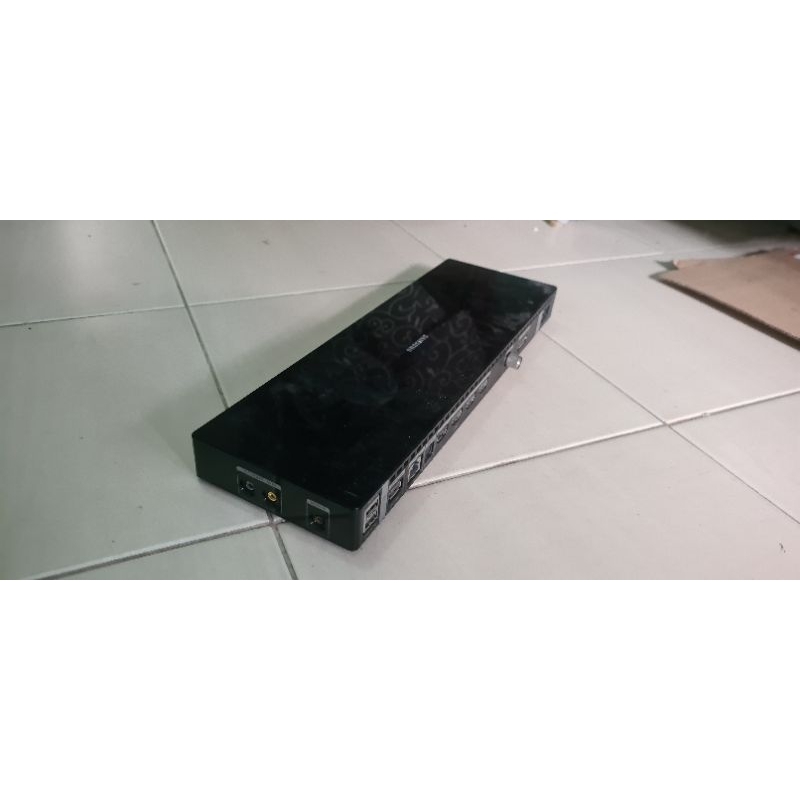 ONE CONNECT BOX SMART TV QLED SAMSUNG QA55Q7FAM