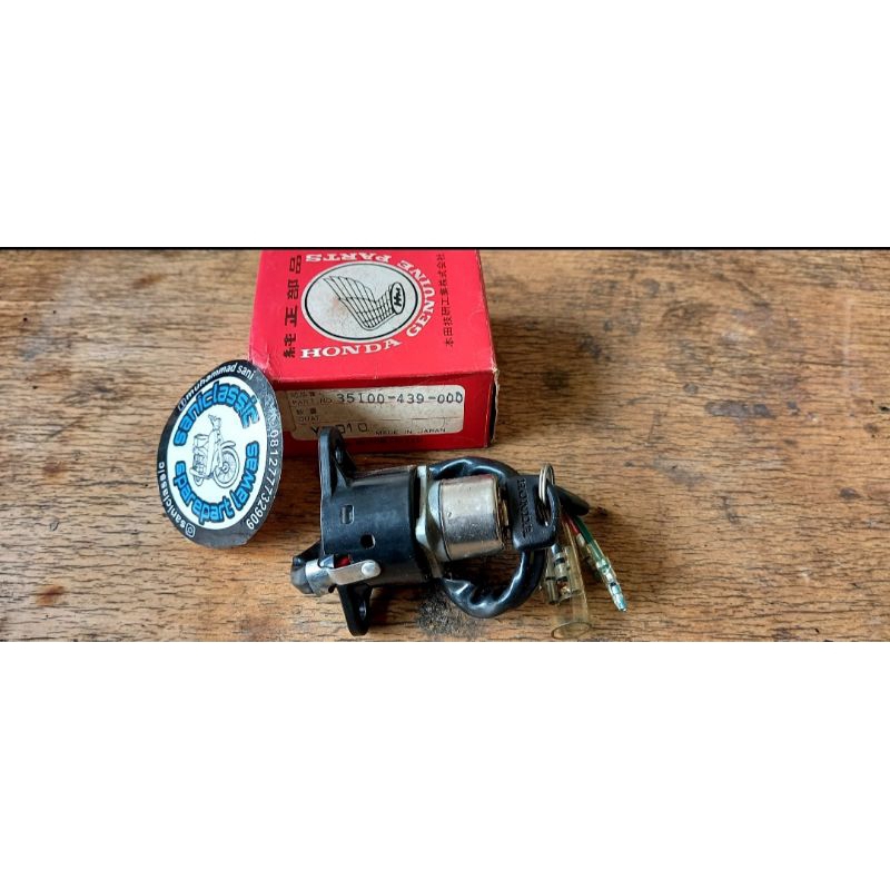 KUNCI KONTAK GL100 GL125 ORIGINAL NOS JAPAN