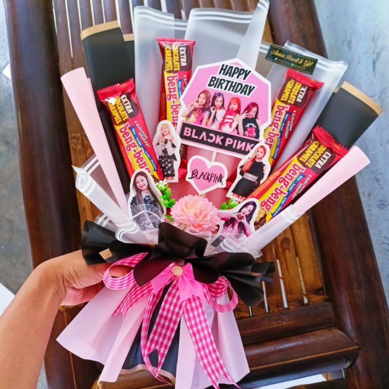 

Ready siap kirim Buket Black Pink & Beng beng