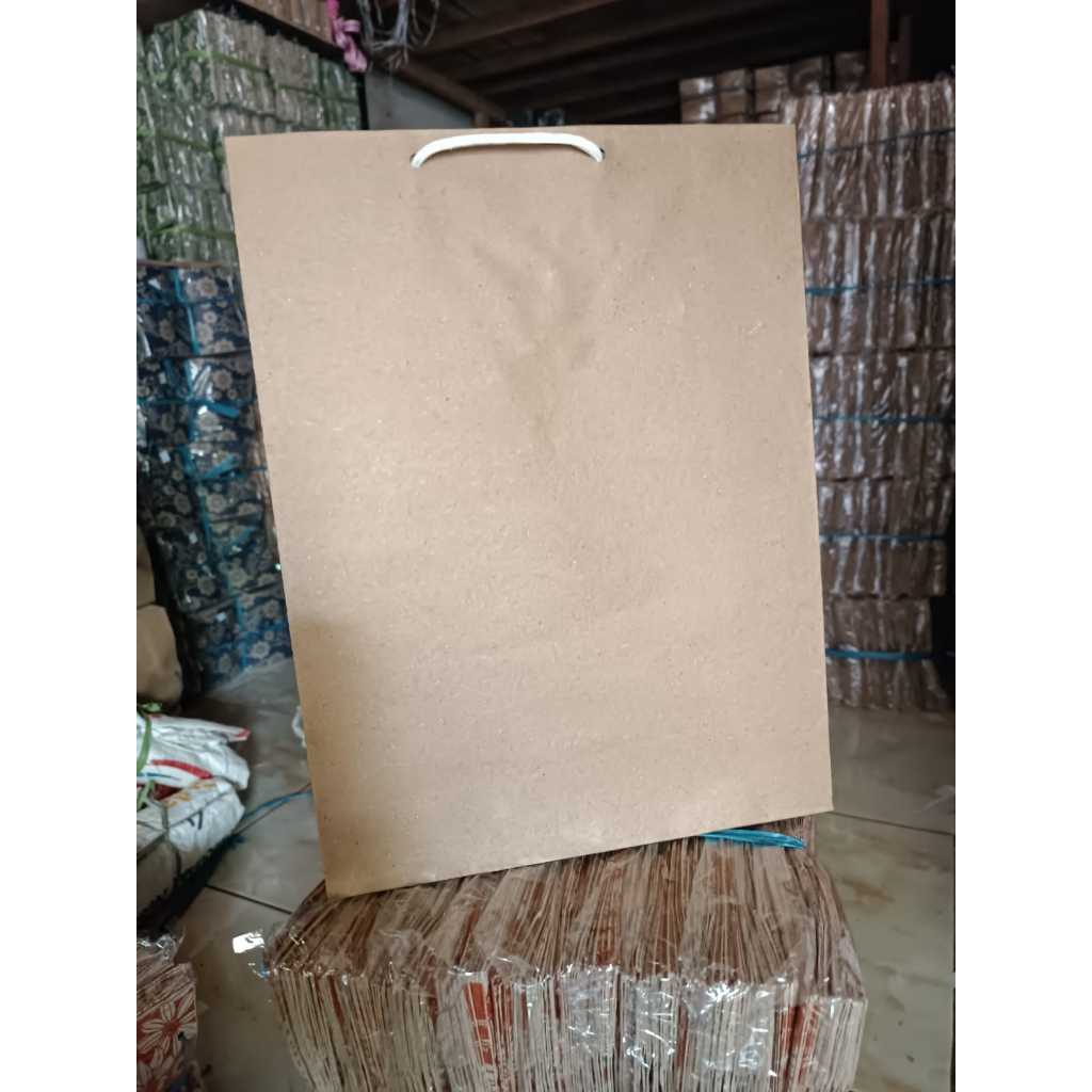 

Paper Bag Baju Coklat Polos Ukuran 25x10x35 Bahan Kraft 130 Gsm Tebal | Online Shop | Tas Baju | Toko Baju | Tas Kertas | Fashion Store