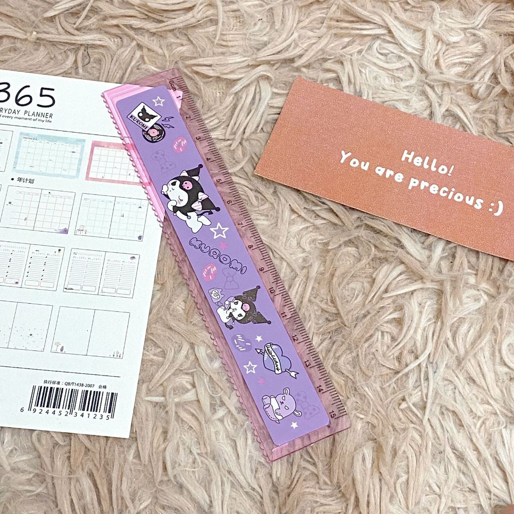 

Penggaris Plastik 15cm Karakter Sanrio / Kuromi/Cinnamoroll/Pompompurin/MyMelody