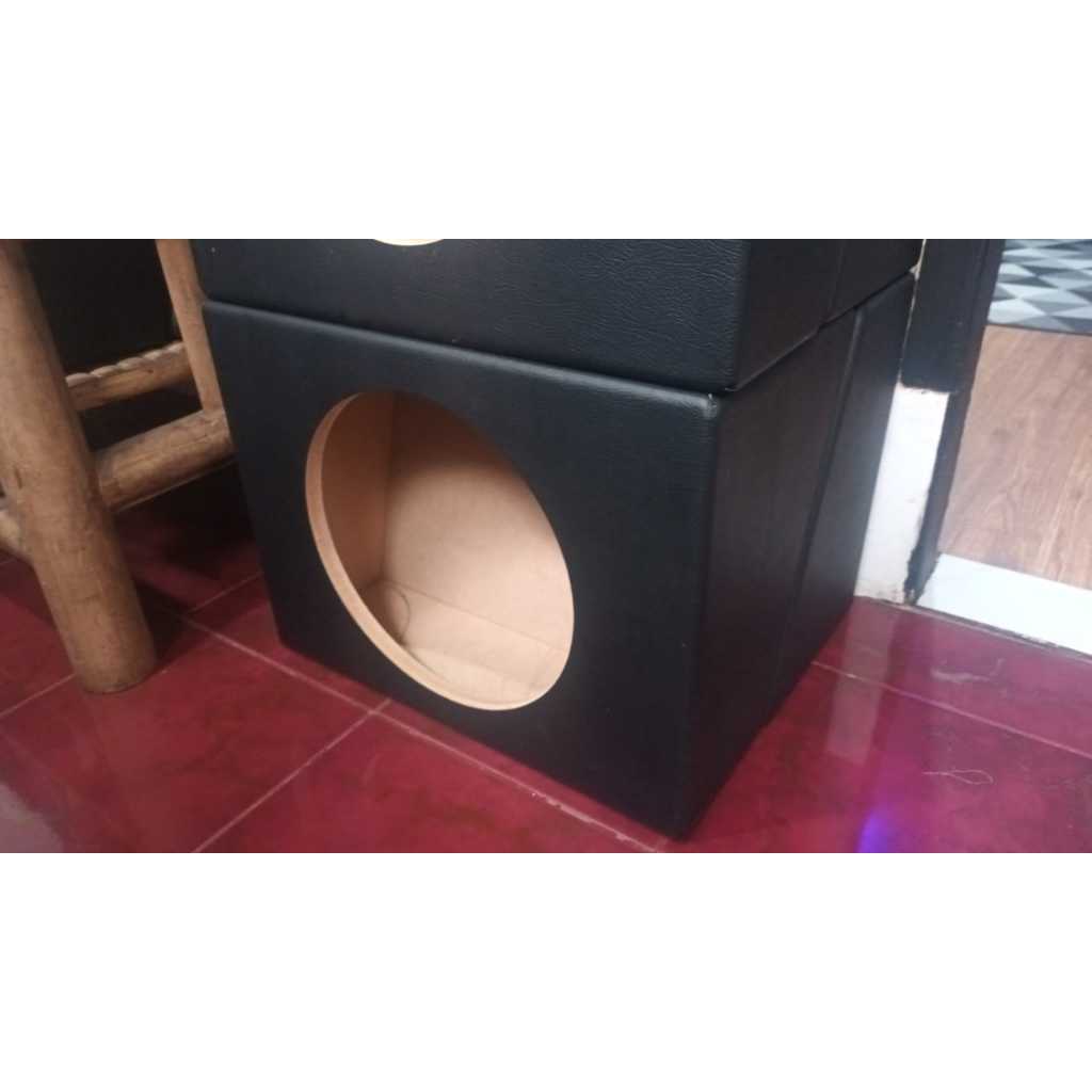 BOX SPEAKER AUDIO MOBIL SUBWOOFER 12 INCH POLOS UNIVERSAL